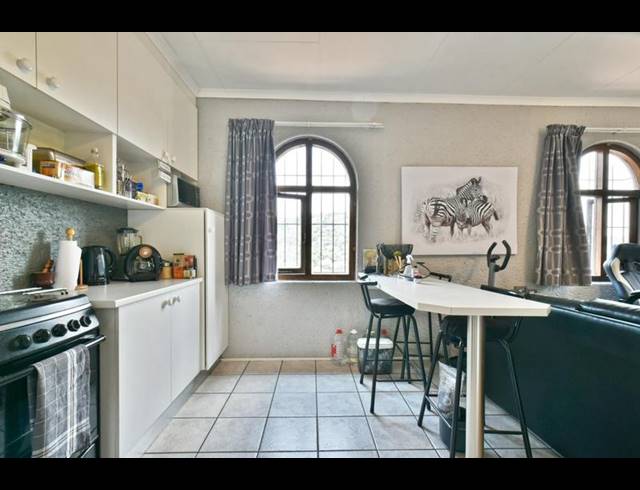 7 BEDROOM HOUSE FOR SALE IN GLENVISTA